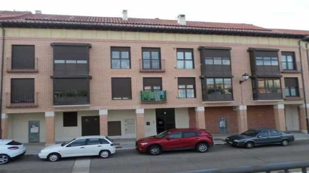 Local comercial en planta baja en Toro