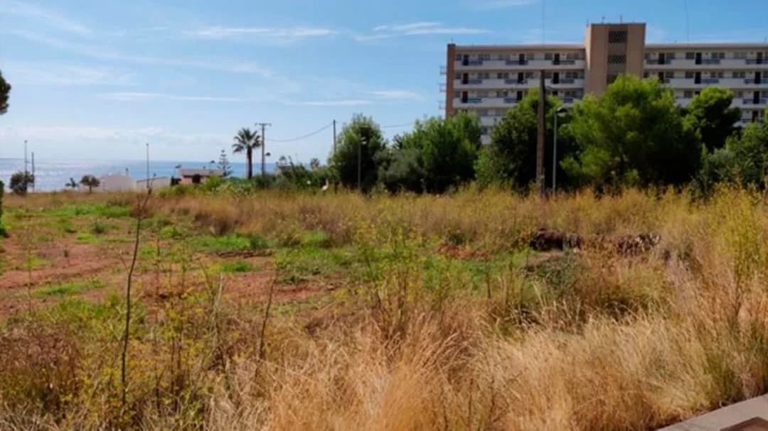 Parcela urbana en Alcanar, 1.374 m²