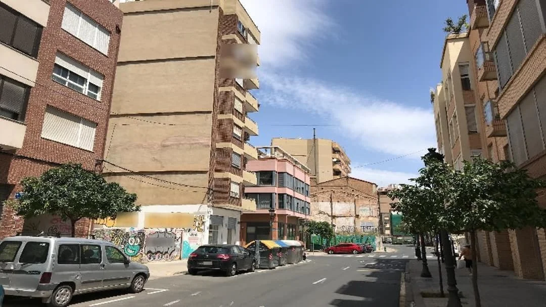 Solar urbano residencial en Valencia