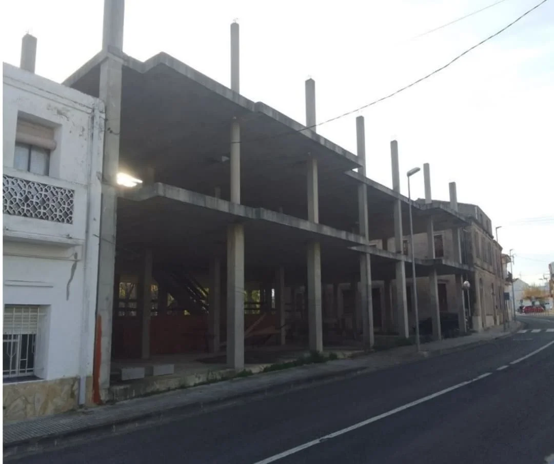 Promoción residencial parada de 18 viviendas