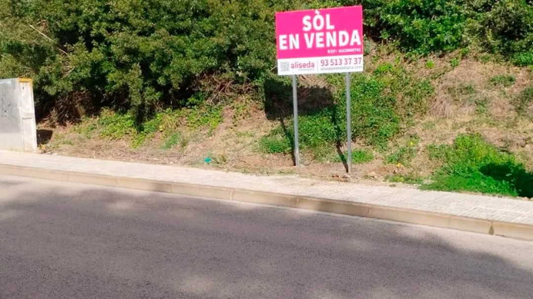 Developable Santa Susanna land, 6,249 m²