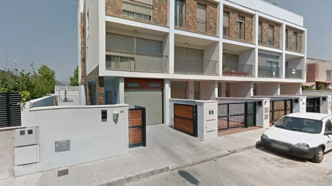 Adosada en La Serraleta, 4 dormitorios