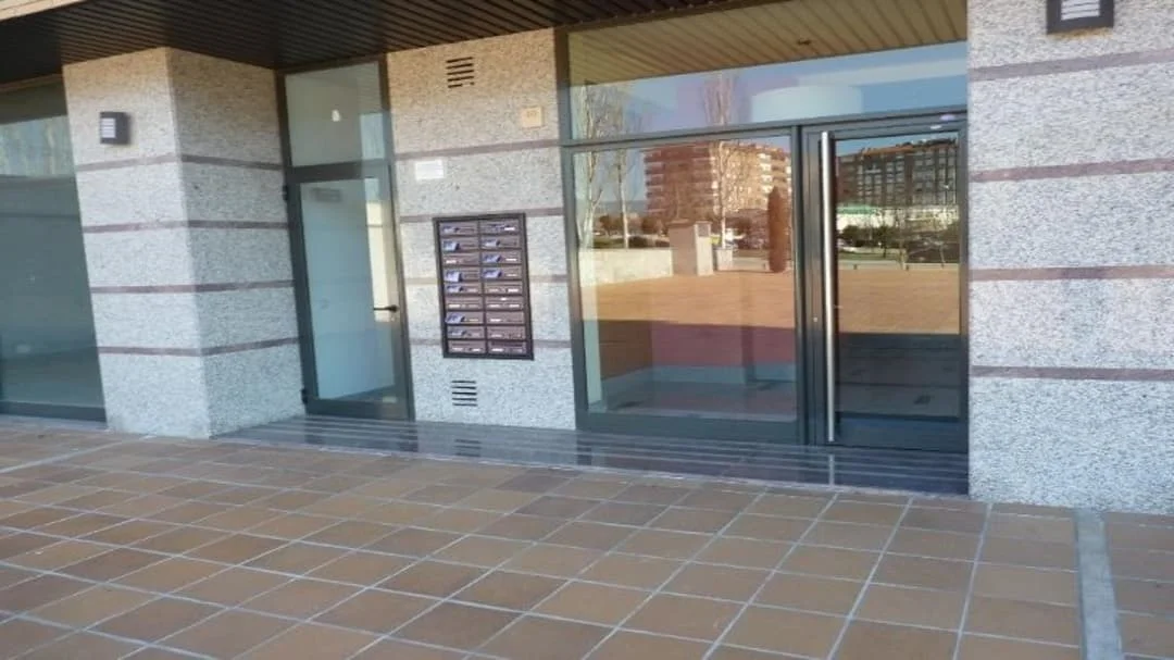 6 m² garage space in Vic