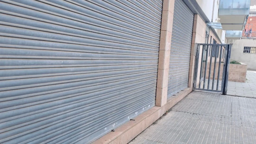 Local esquinero de 168 m²