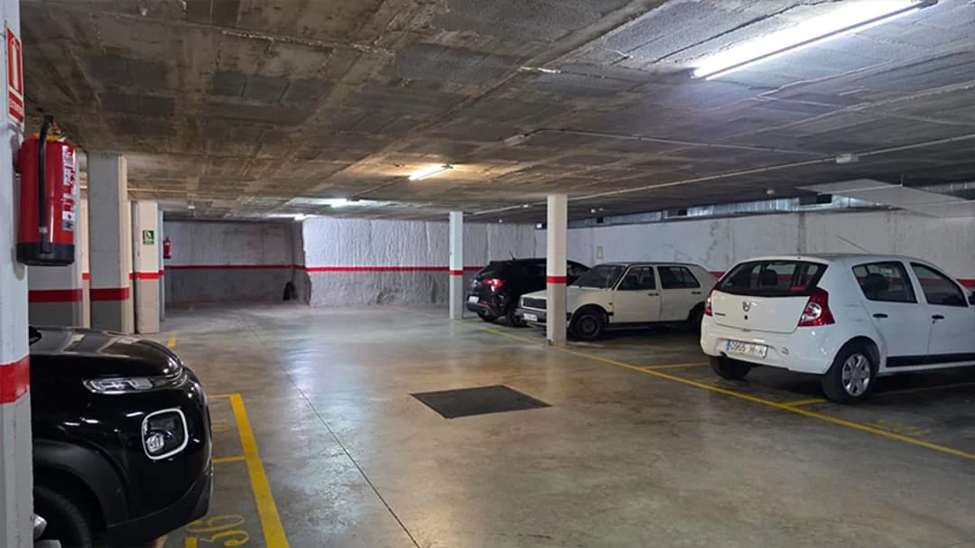 Garaje céntrico en Sabadell, 38 m²