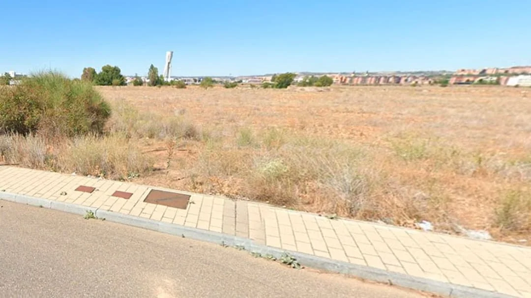 Terreno urbanizable mayoritario sin posesión en Valladolid