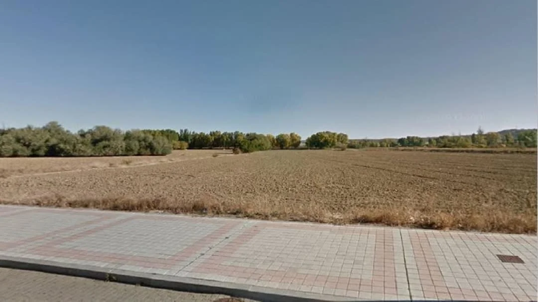 Parcela urbanizable en Palencia, 1.156 m²