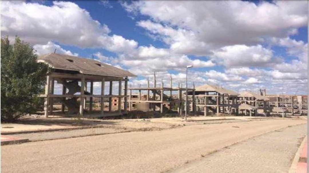 Halted residential project in Buniel
