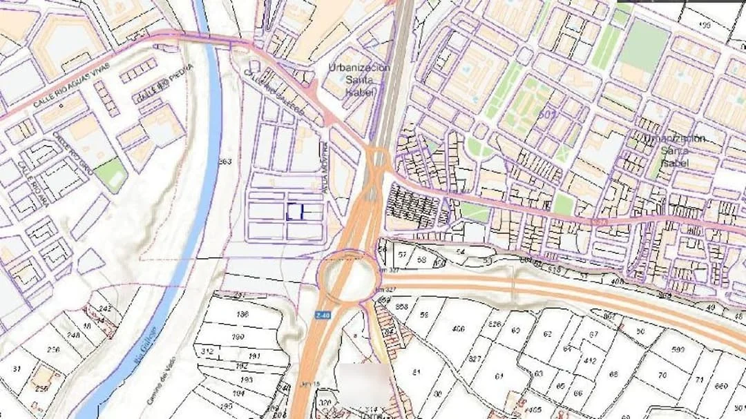 Developable Zaragoza plot, 1,087 m²