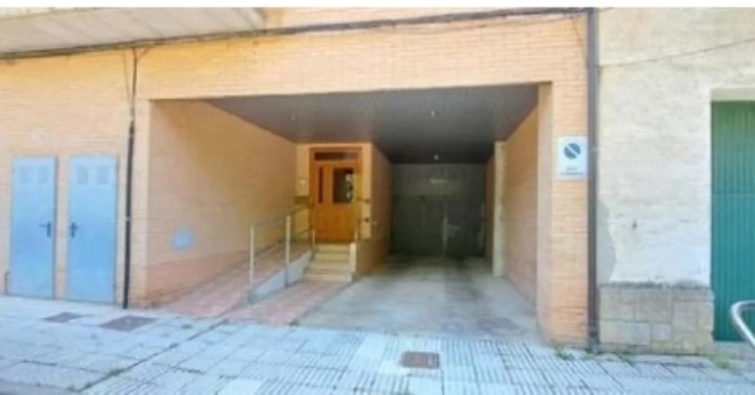 Garaje de 32 m² cerca del centro