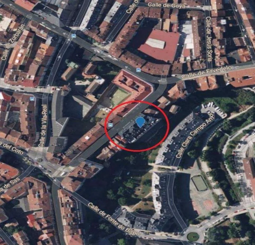 Local comercial en Ourense de 285 m²