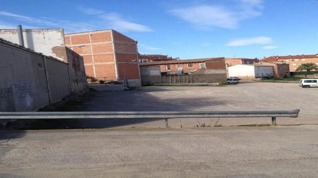 Urban development plot near Logroño
