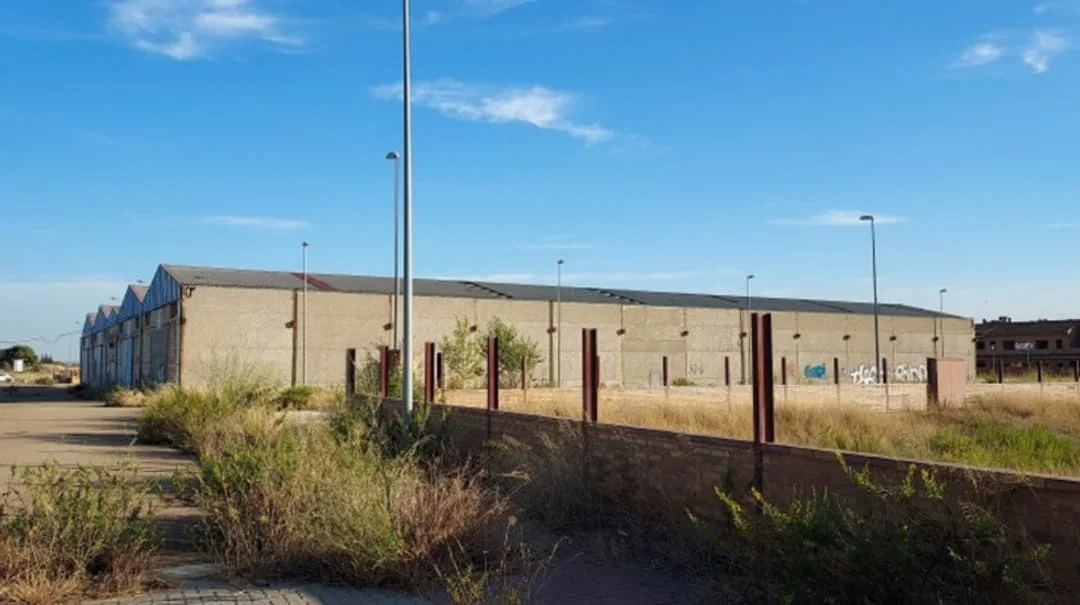 Terreno residencial urbanizable en Pinseque