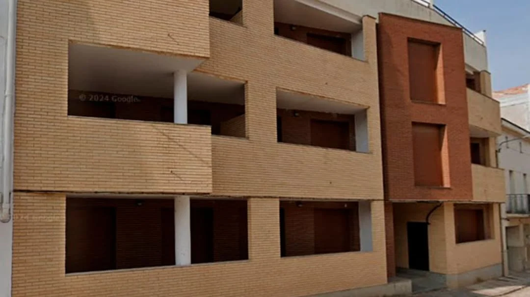 Promoción parada de 23 viviendas en Castellnou
