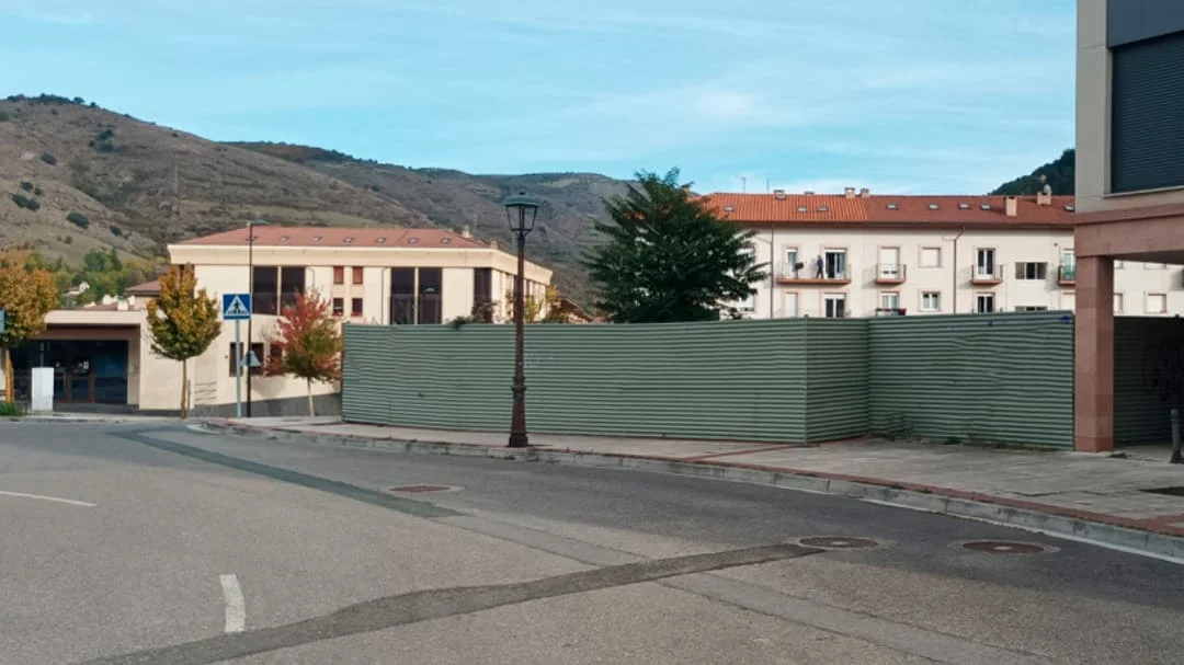 Parcela residencial con 3.790 m² edificables