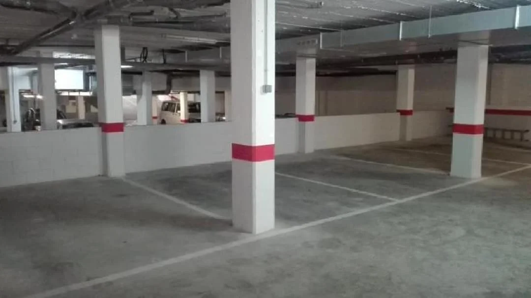 Garaje de tres metros en Sant Boi