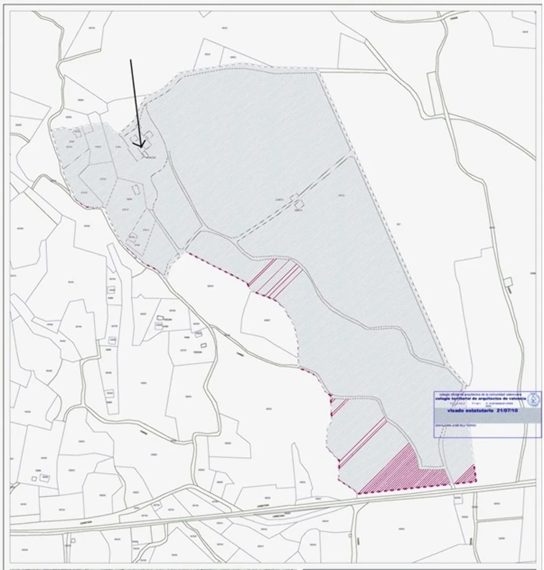 Developable land with halted hotel project