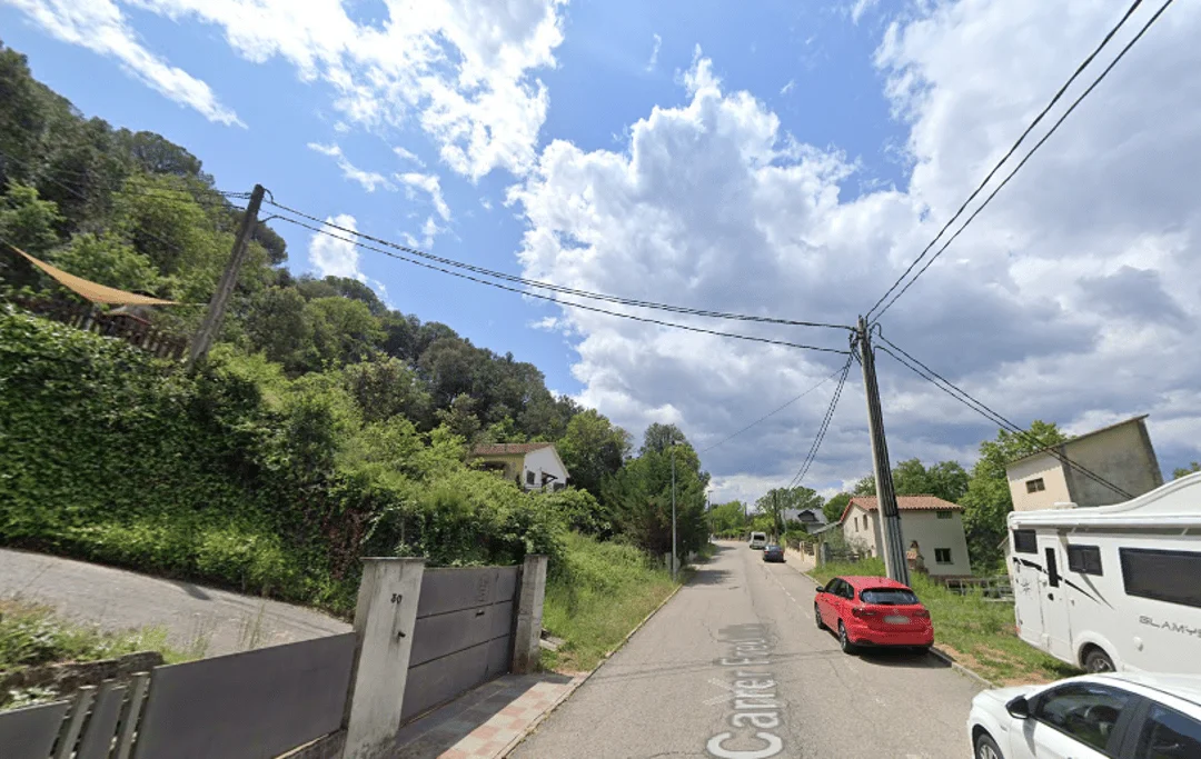 Occupied auction townhouse in Vallgorguina