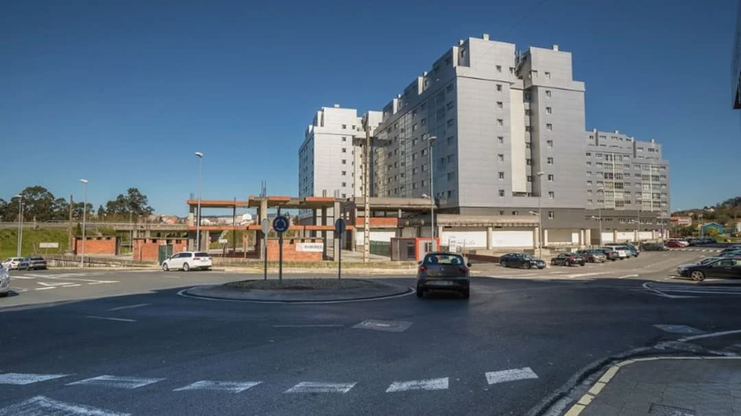 Garaje en Narón de 618 m²