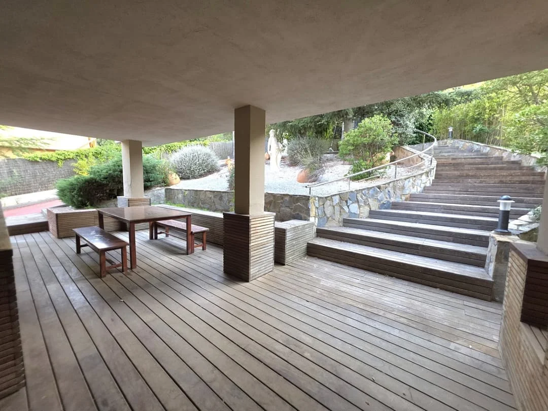 Amplio chalet en Matadepera, 5 habitaciones