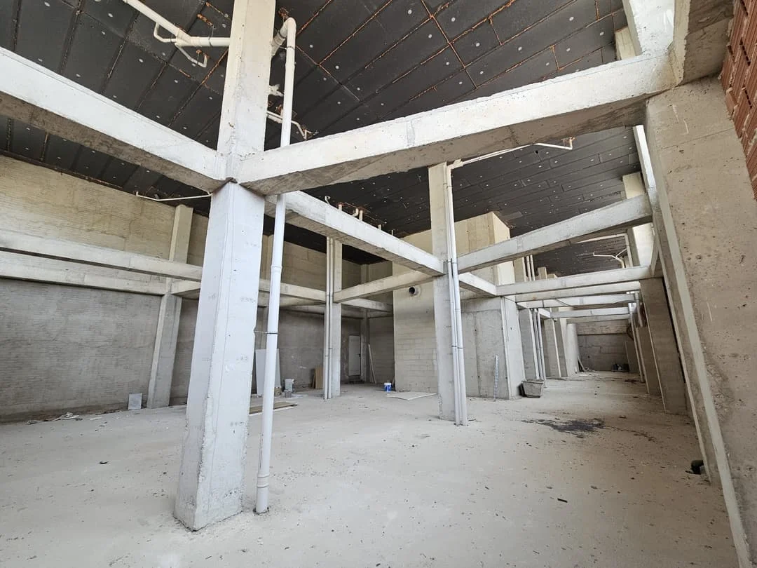 Local comercial en Torrent, 282 m²