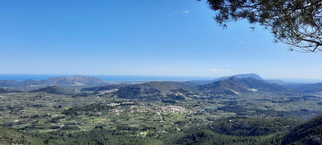 Finca rústica cerca de Benigembla