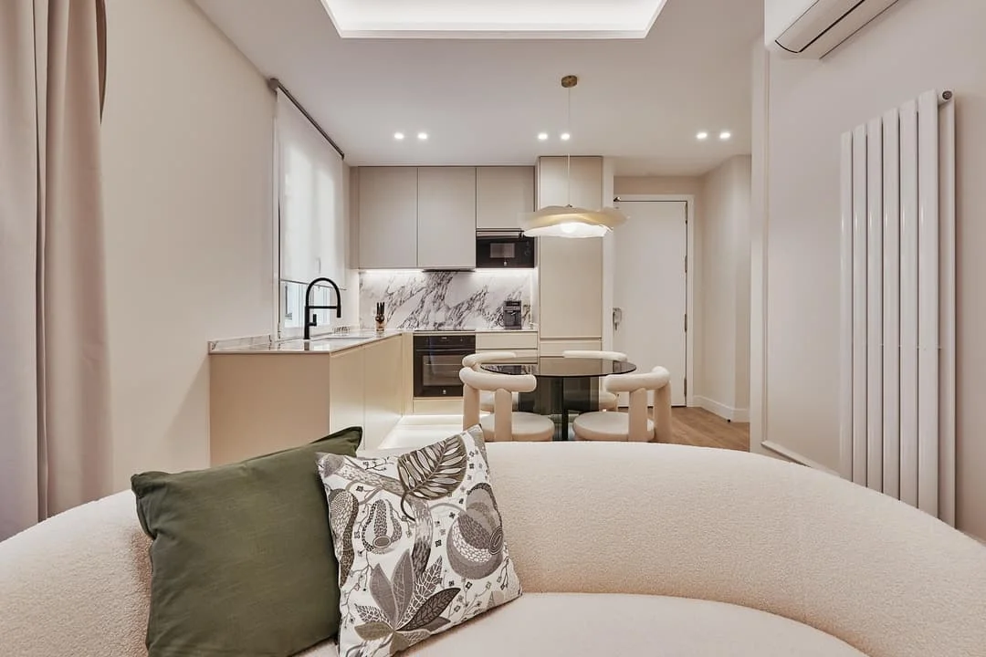 Piso contemporáneo de dos dormitorios en Lista