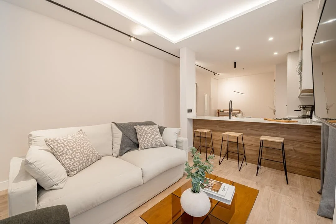 Piso reformado en Sol, 3 habitaciones