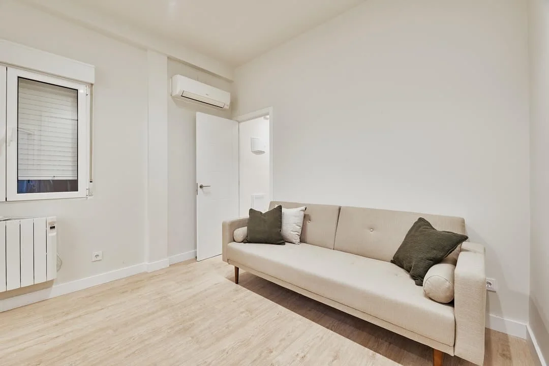 Ground-floor Salamanca flat, two bedrooms
