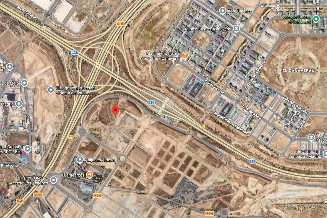 Developable industrial land with 14,621 m² buildable