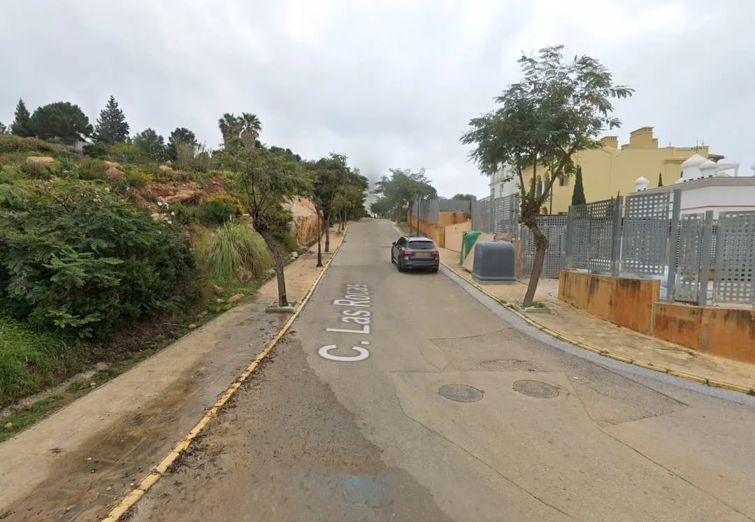 Parcela urbana comercial cerca de Manilva