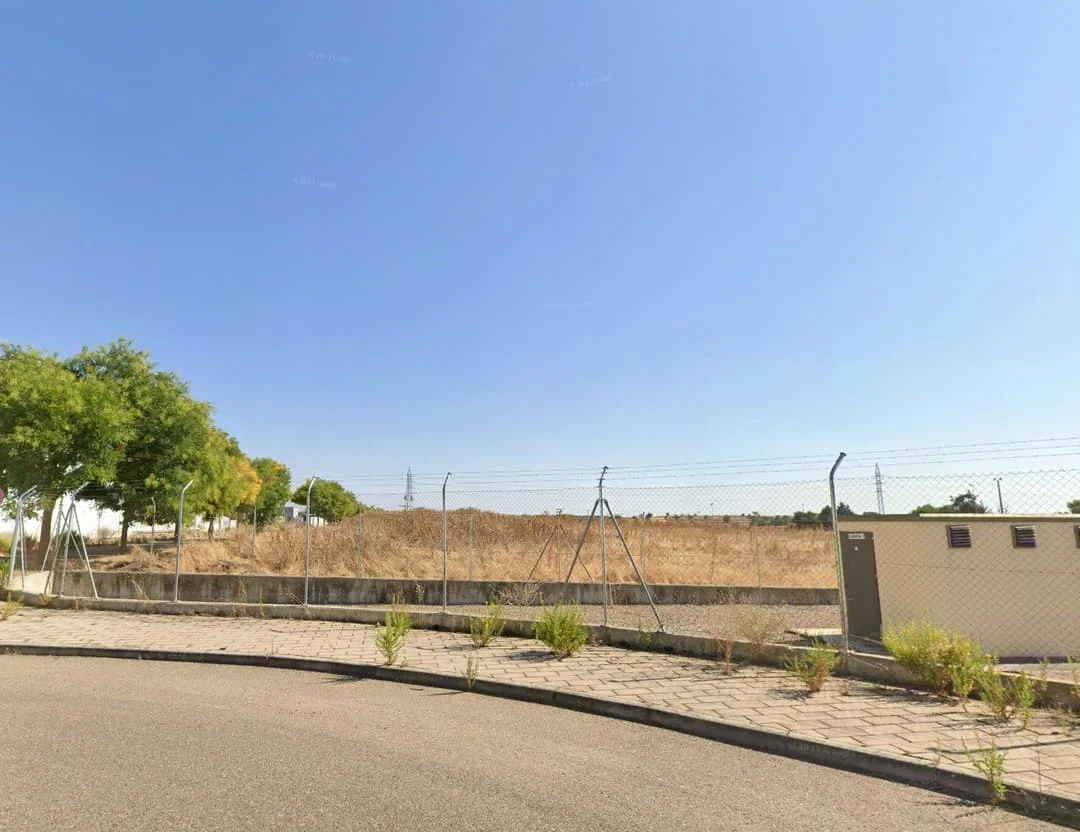 Parcela urbana en Valladolid, 4.998 m², 8%