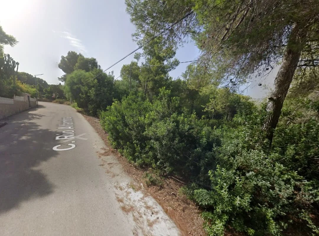 Urban Jávea plot with development potential