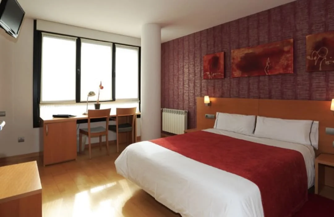 Two-star hotel with 22 rooms