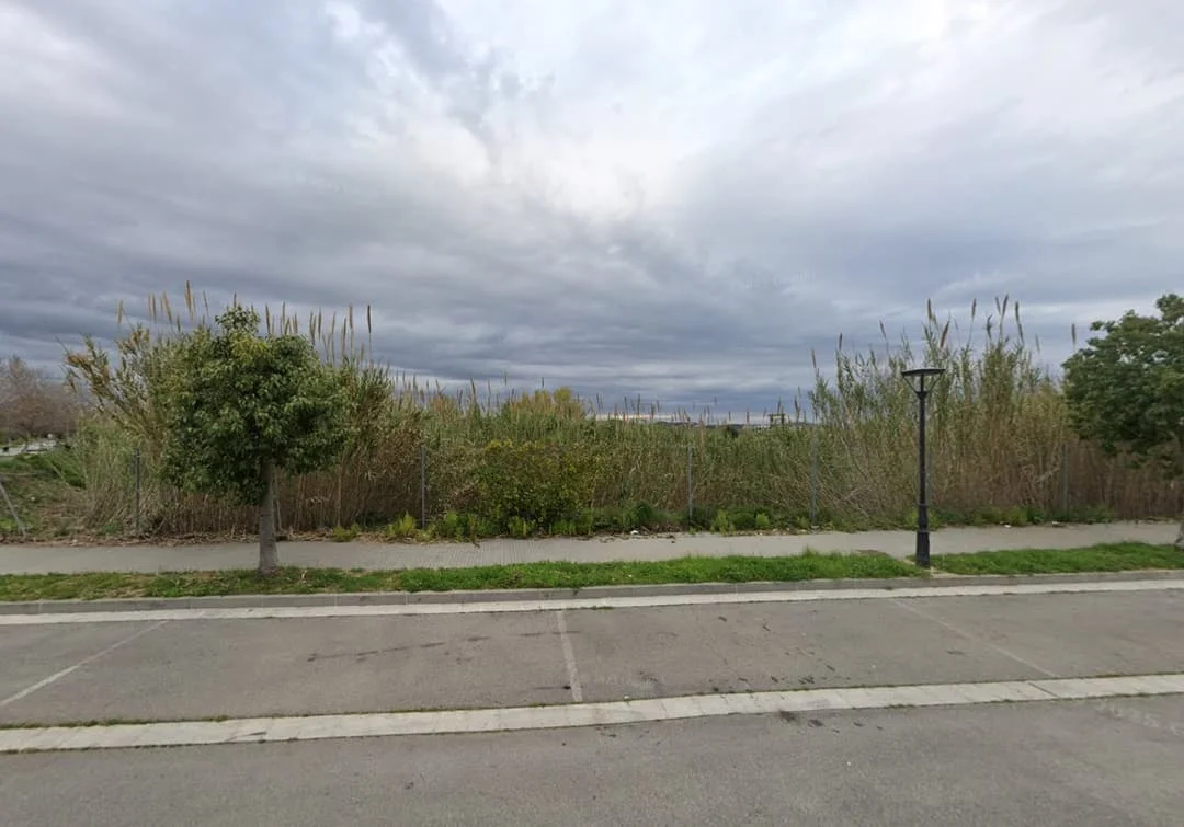 Urban development land in Els Recs