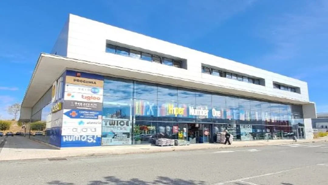 Income-producing office in Galaria, Pamplona