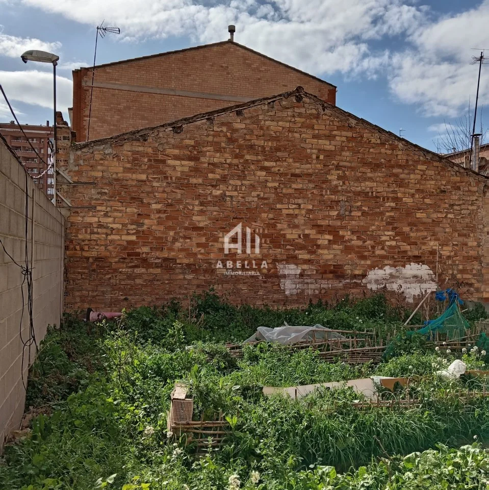 Urban plot in Balàfia, 153 m²