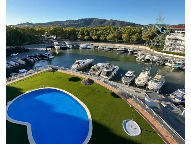 Sea-view penthouse with 3 bedrooms