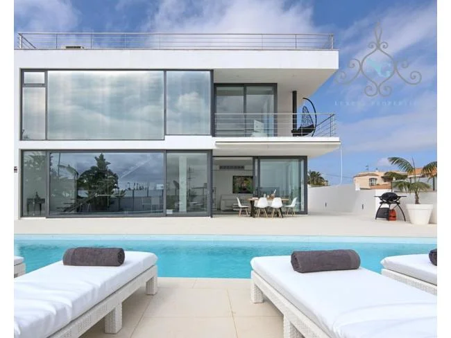 Ibiza villa, 4 bedrooms, tourist licence