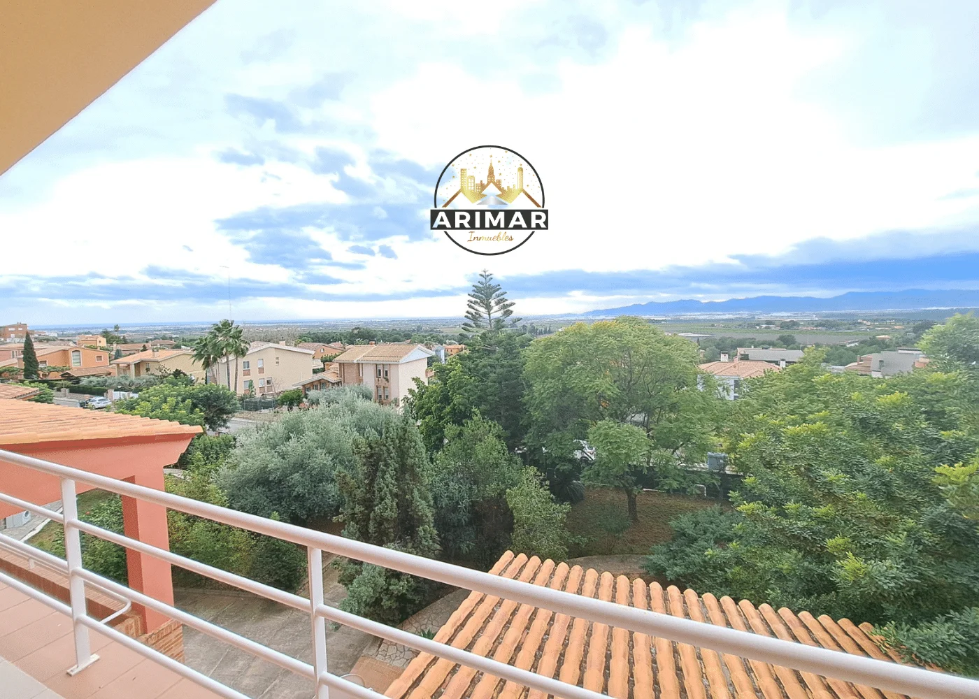 Large villa near Castellón, six bedrooms