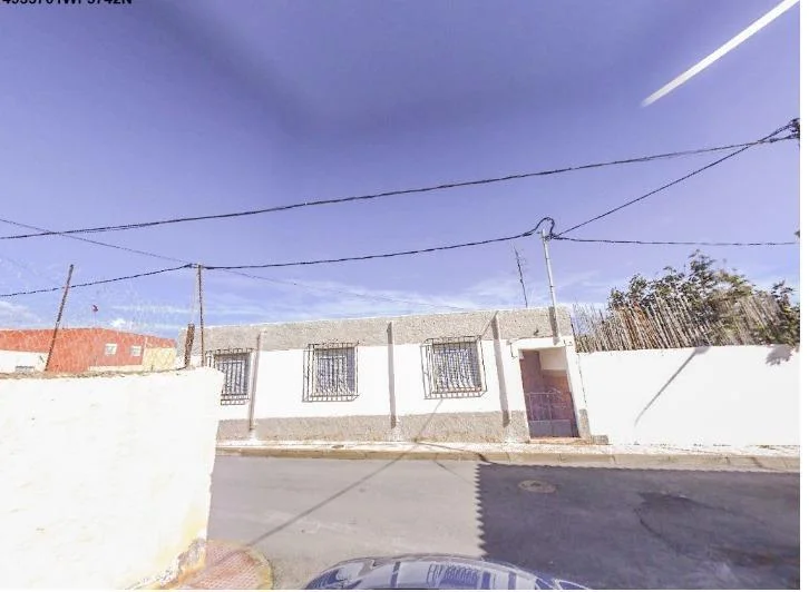 Casa ocupada en Archilla, 3 dormitorios