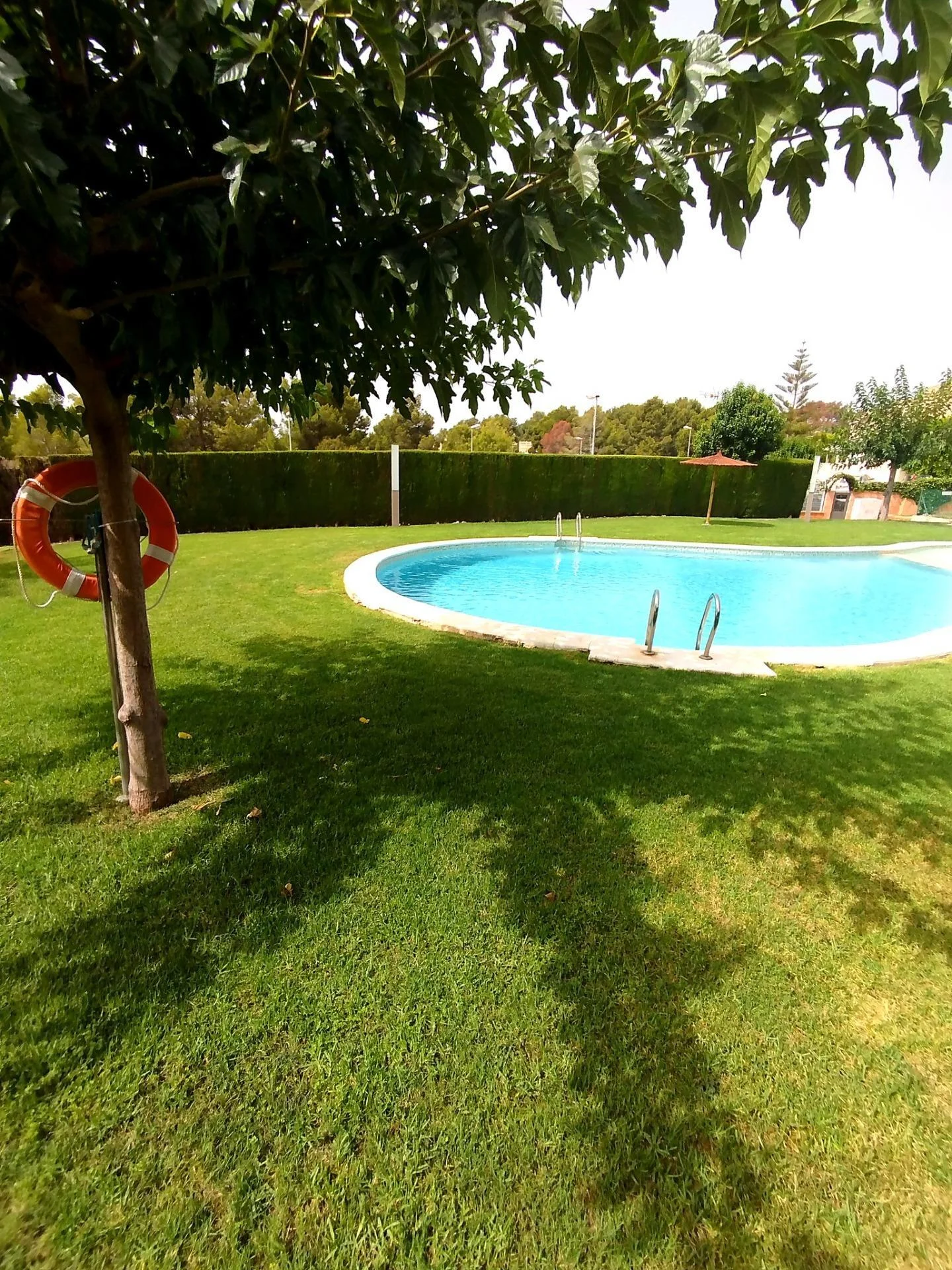 Adosado en La Nucía con jardín