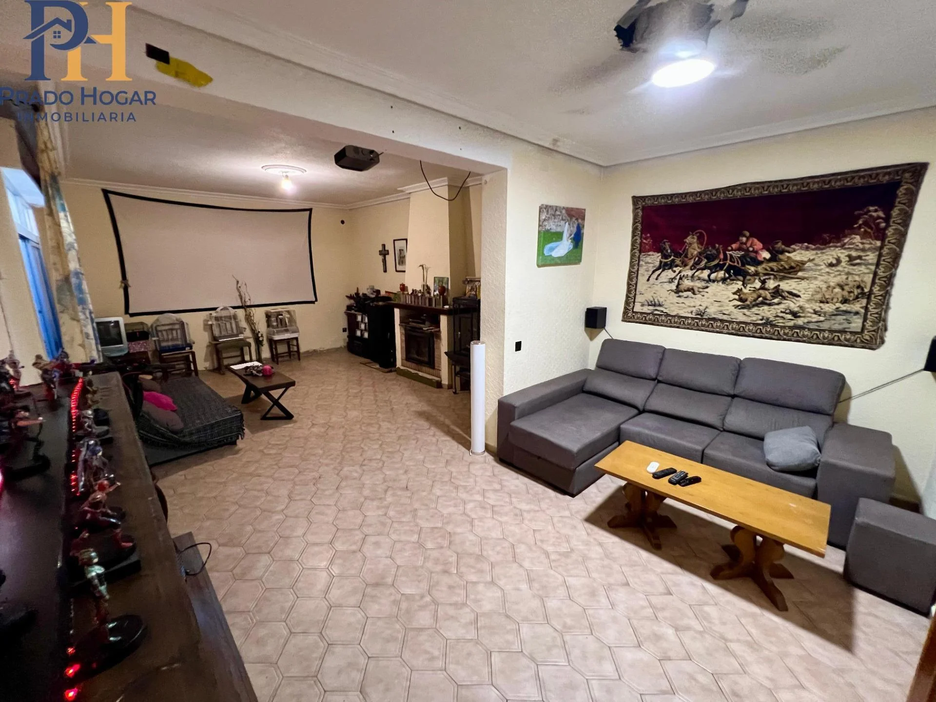 Casa de tres dormitorios con potencial de reforma