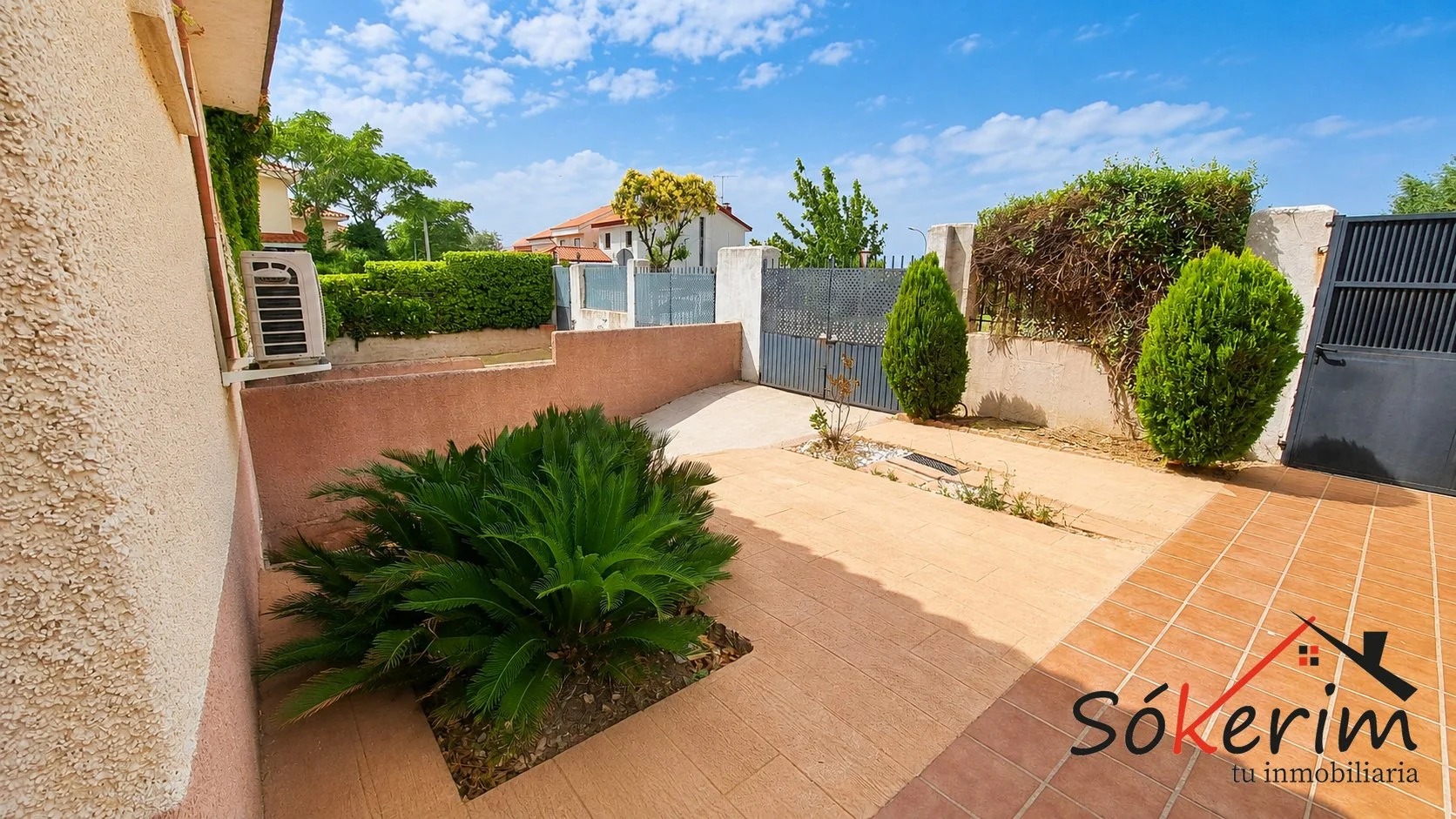 Chalet reformable en Batres con jardín