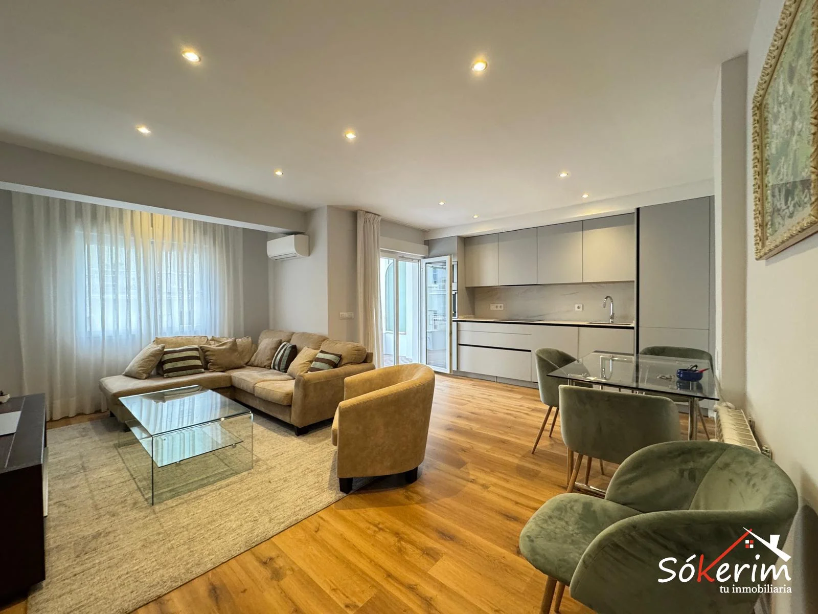 Reformed Salamanca flat with terrace
