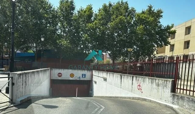 Plaza de garaje de 12 m² en Carrascal