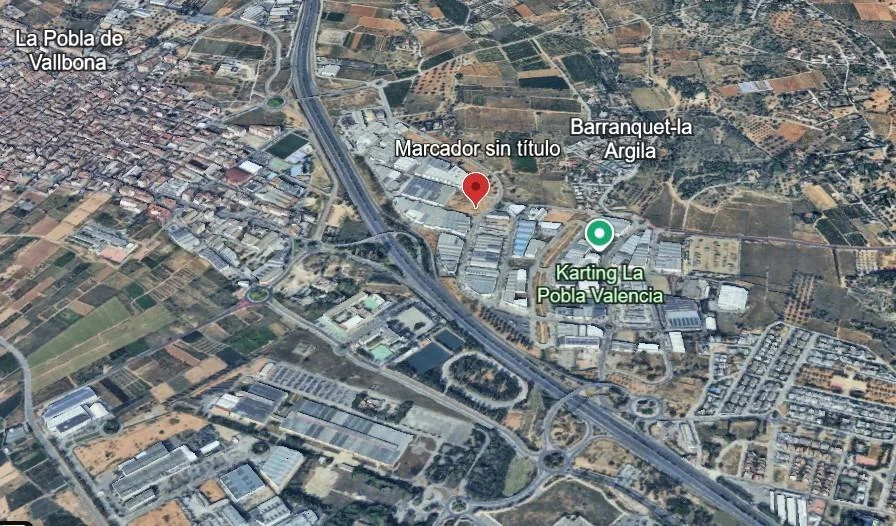 Industrial land in Maravisa, 400 m² plot