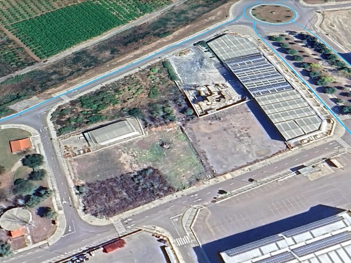 Suelo industrial en Quartell, parcela de 1.750 m²