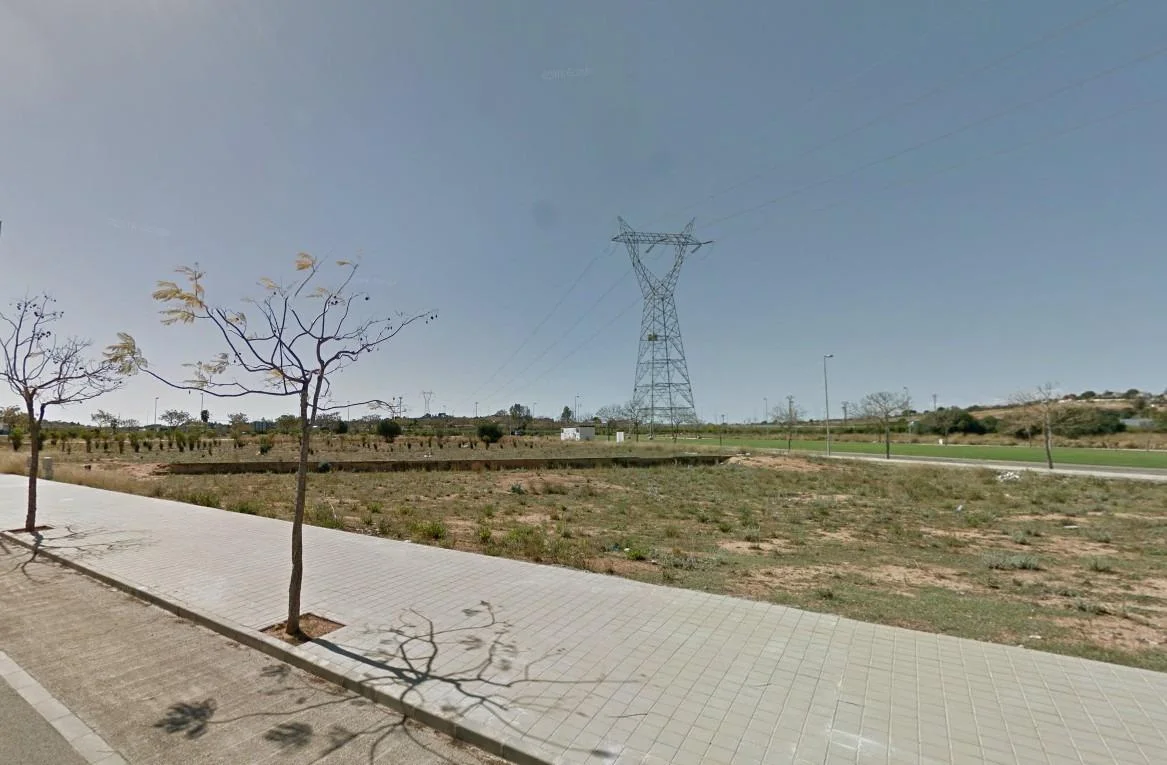 Parcela industrial en Torrent, 7.079 m²