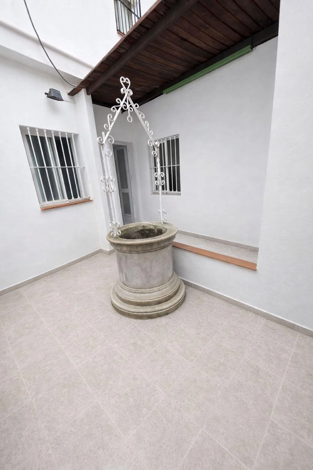 Local comercial en Utrera, 167 m²
